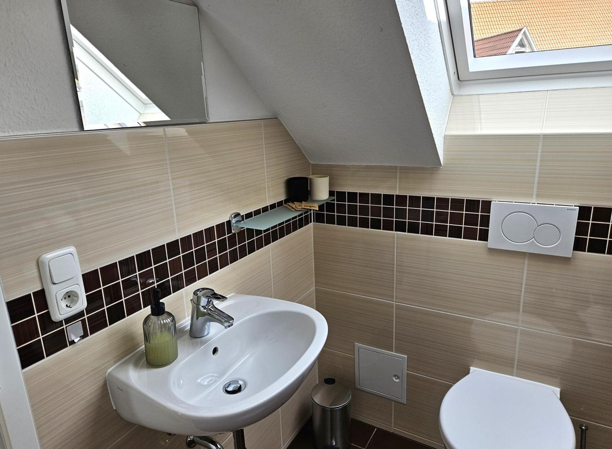 Apartment Am Storchenturm Im Hellgrevenhof Eisenach